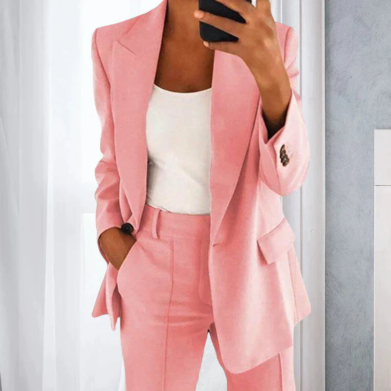 Charlotte - Women's Blazer & Pants Set