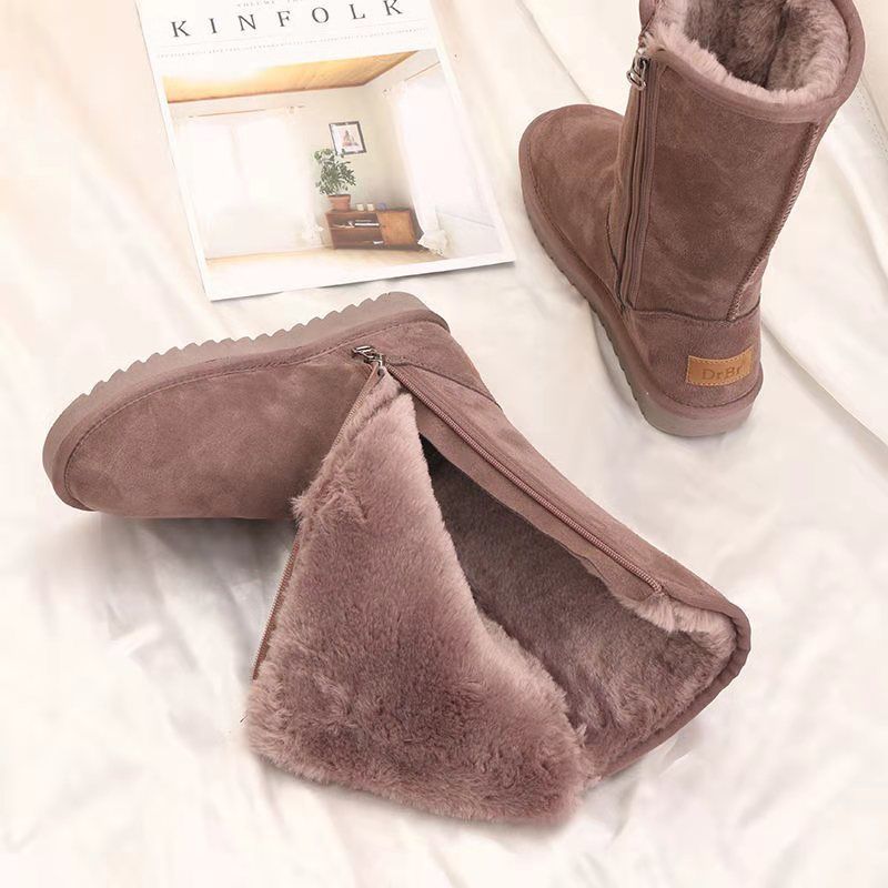 Elegant Winter Boots with Non-Slip Soles