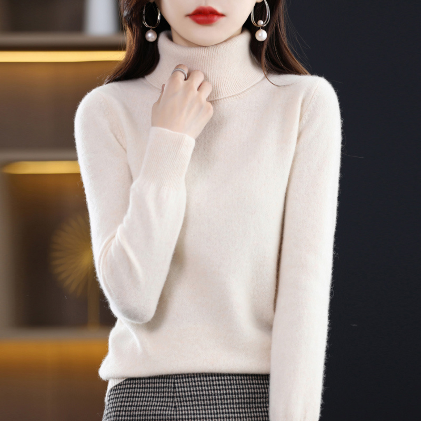 Luxury Women's Cashmere Winter Turtleneck Jumper - Elena