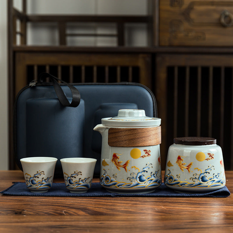 Portable Tea Ceremony in a Compact Form