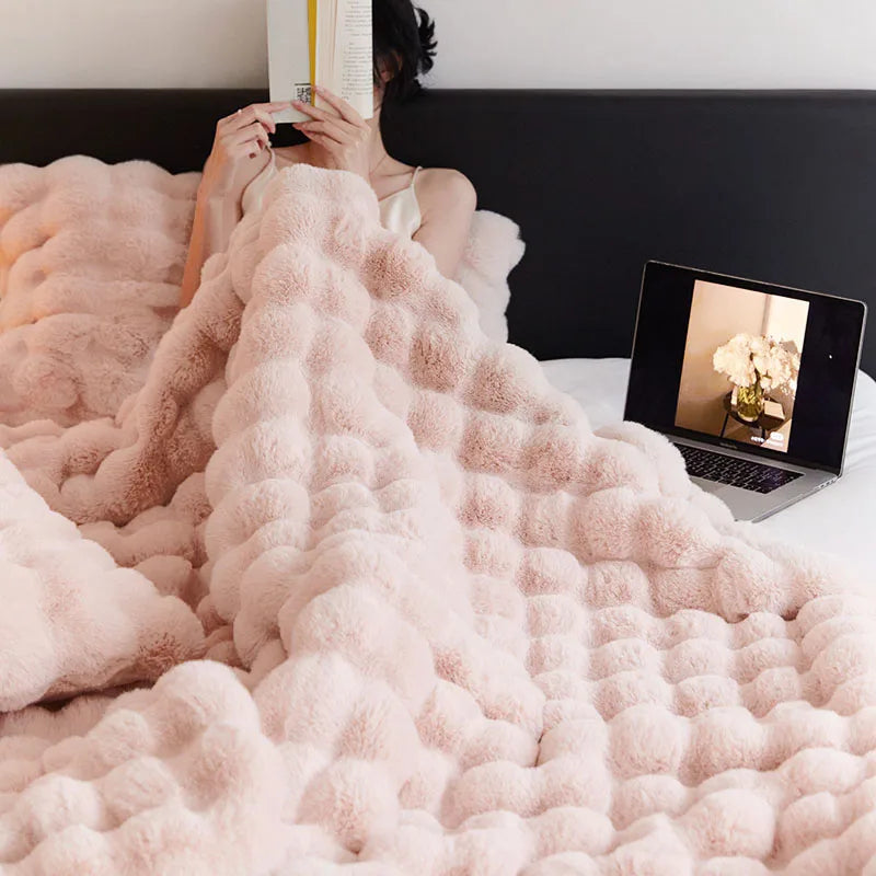 The Elegance of Warmth on Your Sofa