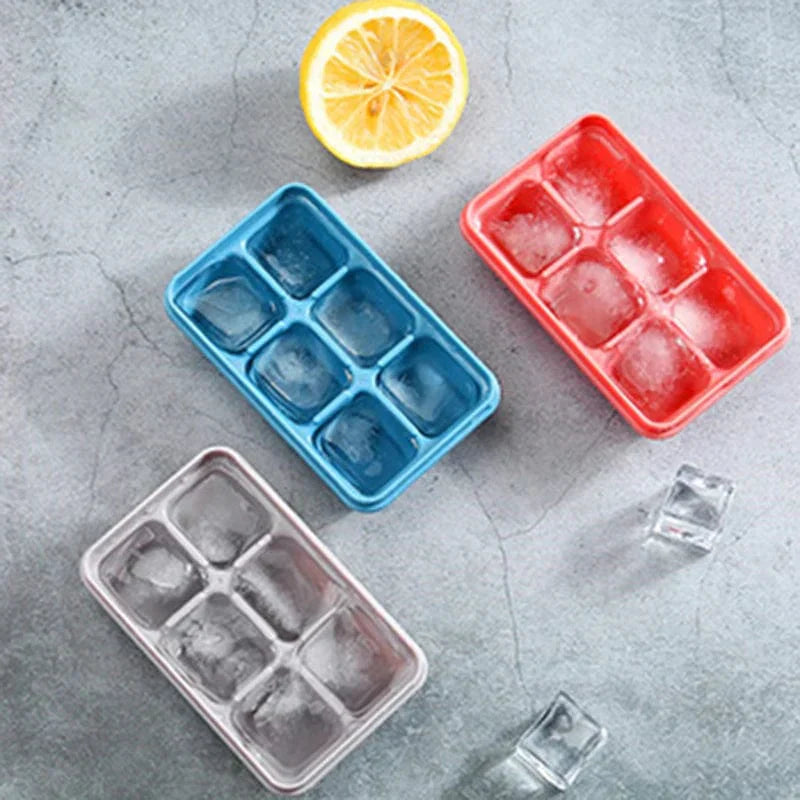 3 Plastic Ice Cube Trays with Lid - 6 Compartments