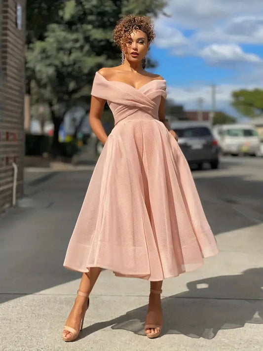 Anouk - Long Dress with Off-Shoulder Design, Flattering Cut