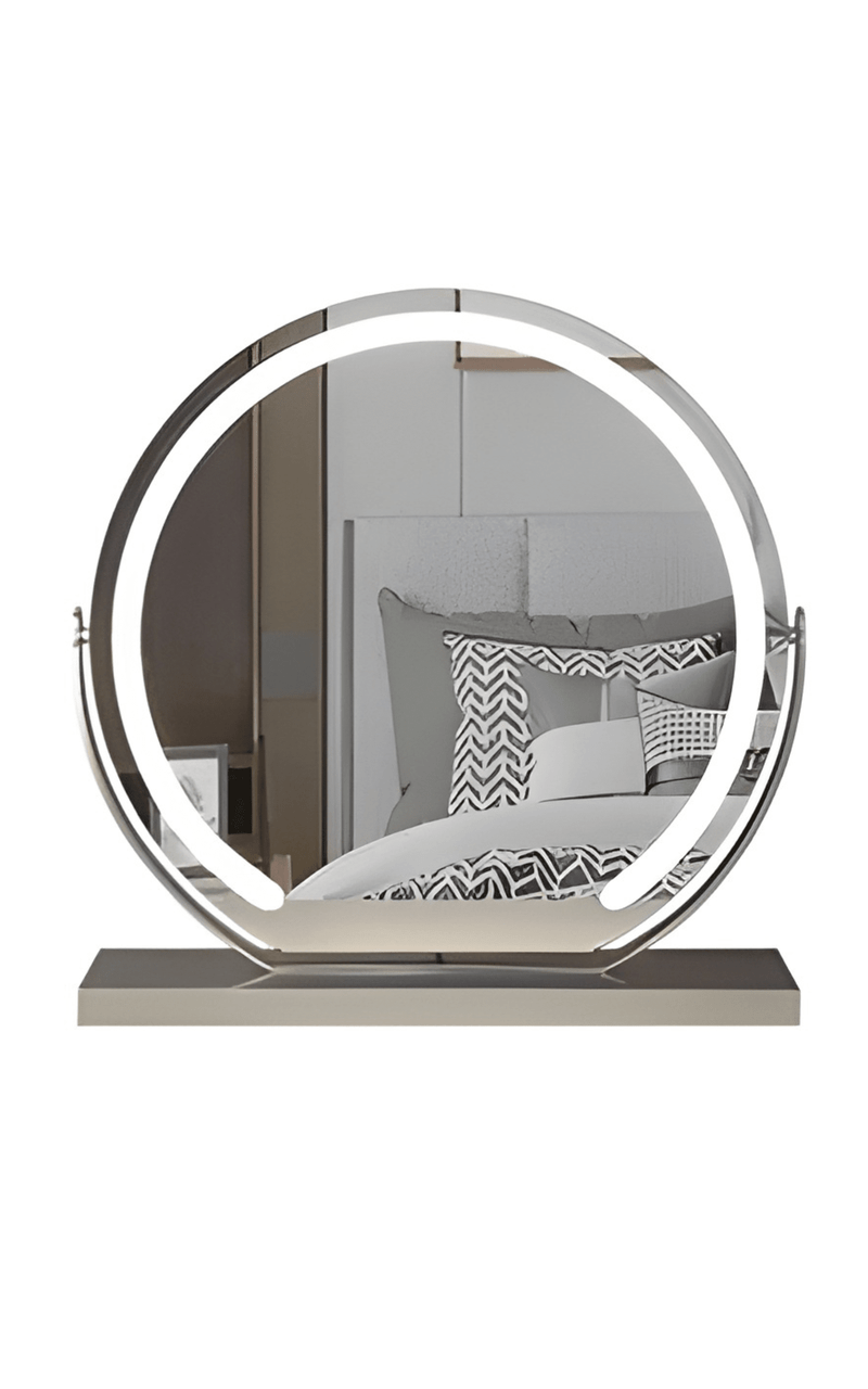 Beauty in LED Light – A Mirror for Every Woman