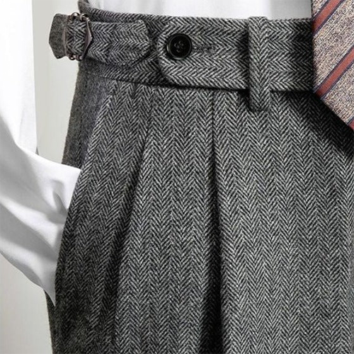 Belted Work Pants for an Elegant and Comfortable Style