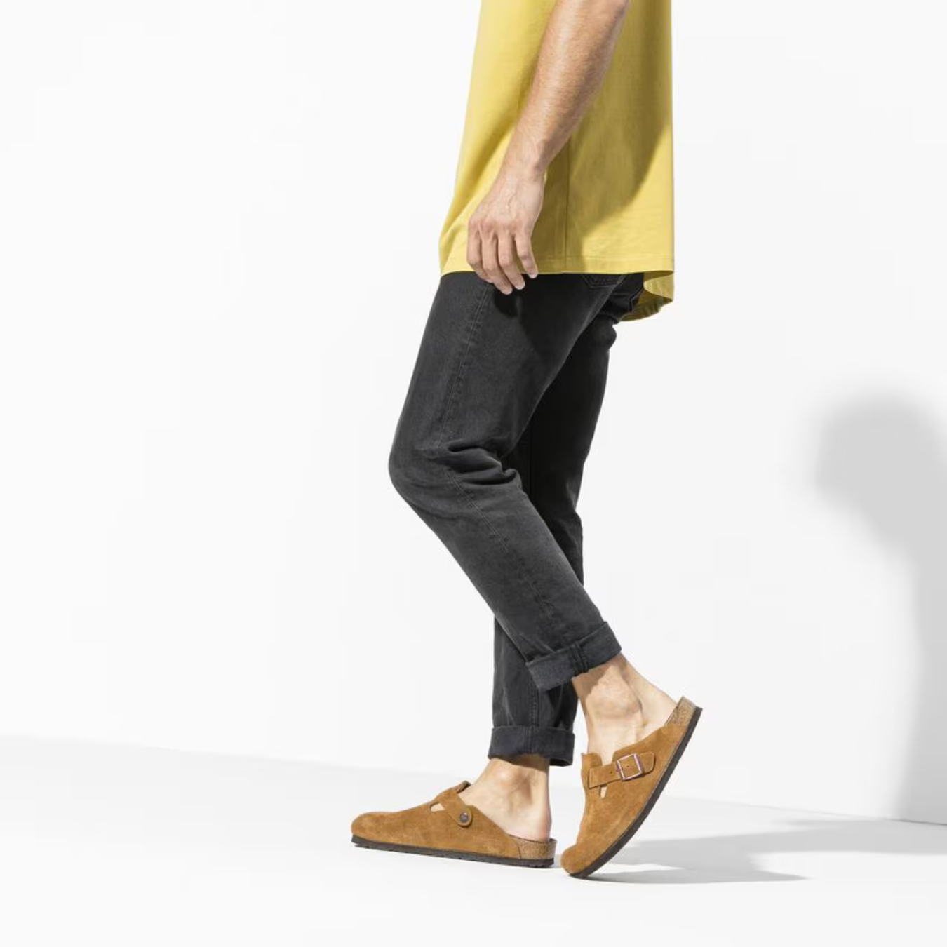 Boston | Taupe Suede – Classic Clogs with Cushioned Anatomical Footbed