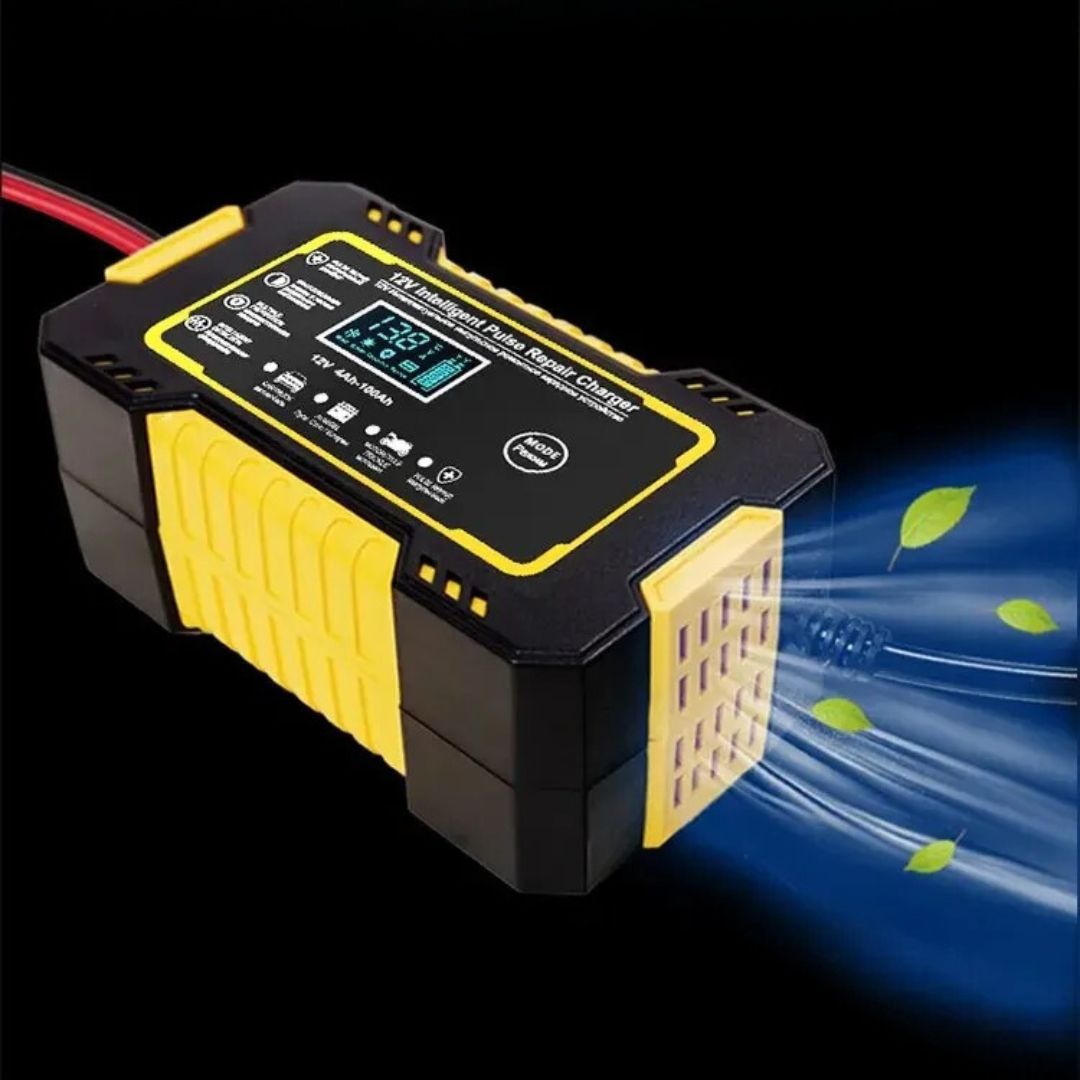 CAR BATTERY CHARGER | Compact 12V/6A™