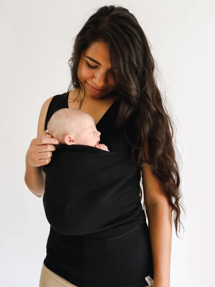 CarryMe Baby Wearing T-shirt – Comfortable T-shirt with Nursing Function