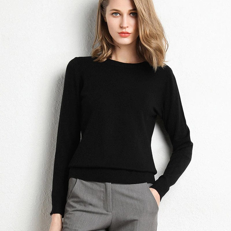 Cashmere Jumper with Classic Neckline for the Autumn Season