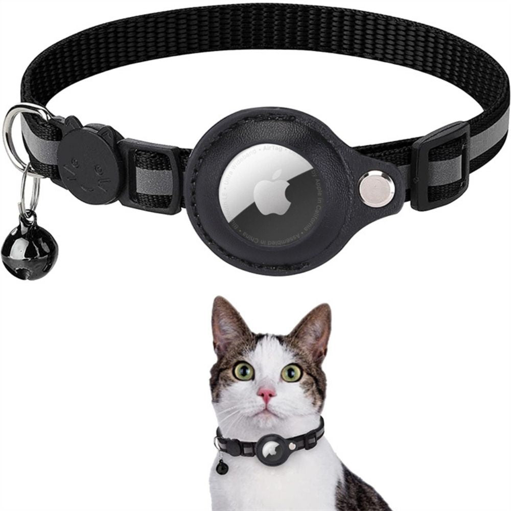 CAT GPS collar with quick-release fastener and reflective design for improved visibility at night