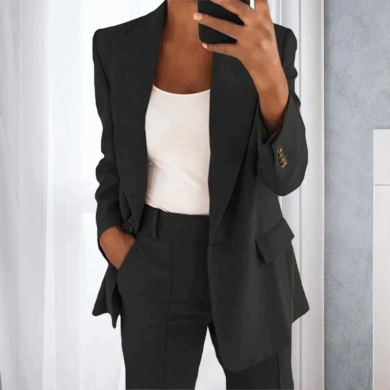 Charlotte - Women's Blazer & Pants Set