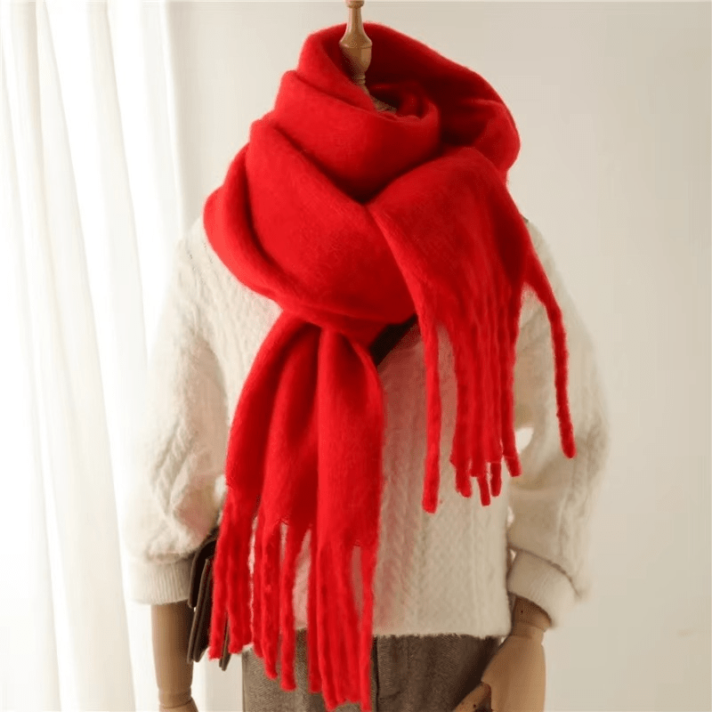 CosyCharm - Soft cashmere scarf with tassels for warm winter days