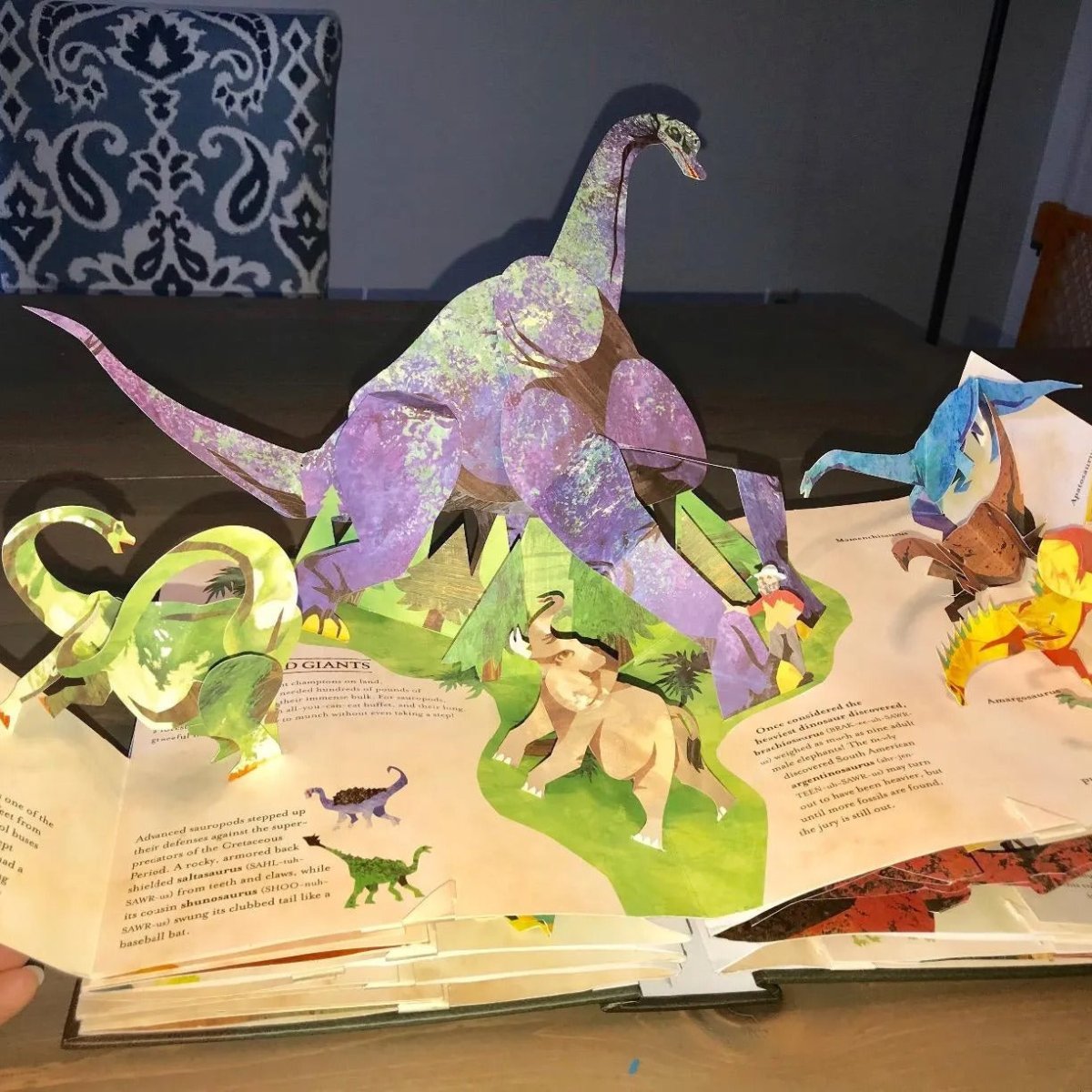 DINOCRAFT – 3D Dinosaur Pop-Up Book with Precise Scientific Insights