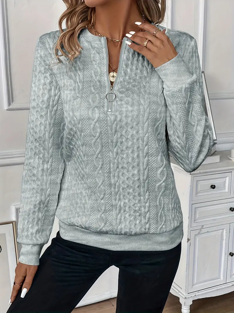 Elegant Knitted Jumper for Autumn