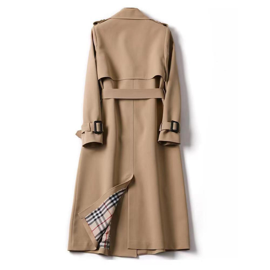 Emalie | Classic trench coat in timeless autumn style