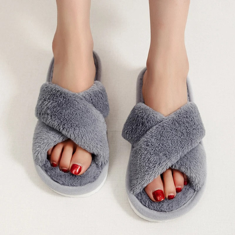 Fluffy Slippers with Soft Sole and Non-Slip Grip