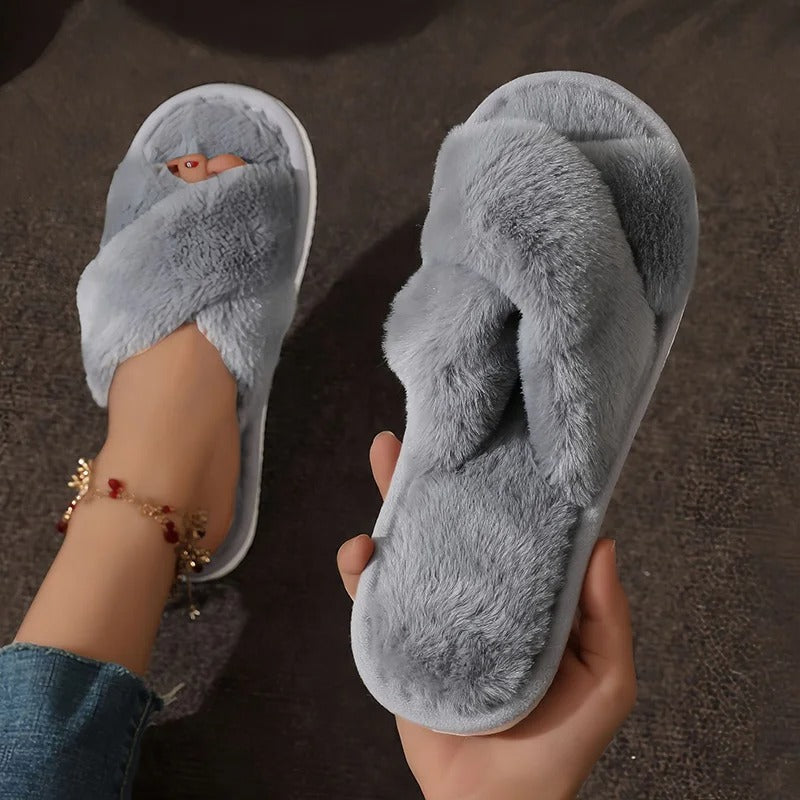 Fluffy Slippers with Soft Sole and Non-Slip Grip