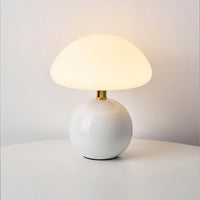 Style français et beauté naturelle du champignon dans la lampe