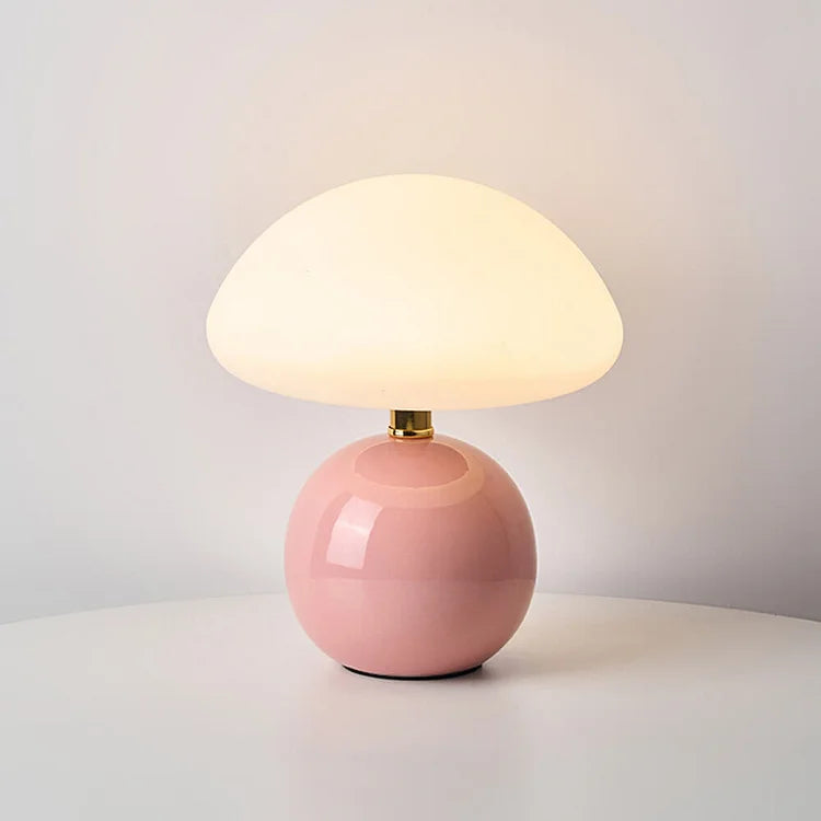 French Style and Natural Beauty of the Mushroom in the Lamp