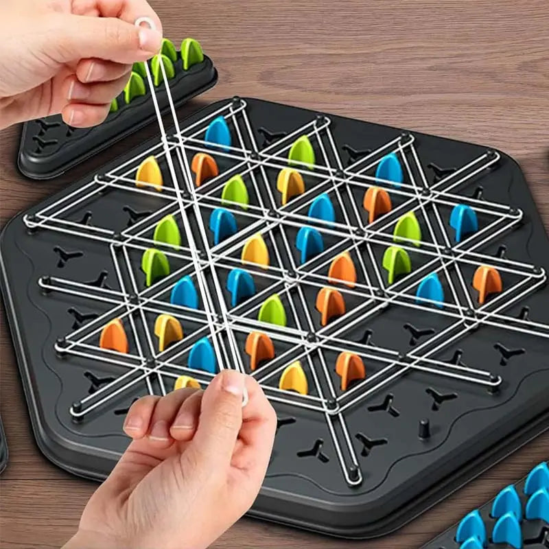 Kettendreieck Strategy Game – Elegant Thinking Game for 2–4 Players