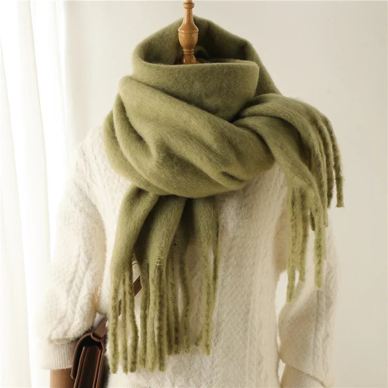 Luxury Ladies' Cashmere Scarf with Large Tassels for Style and Comfort in Winter