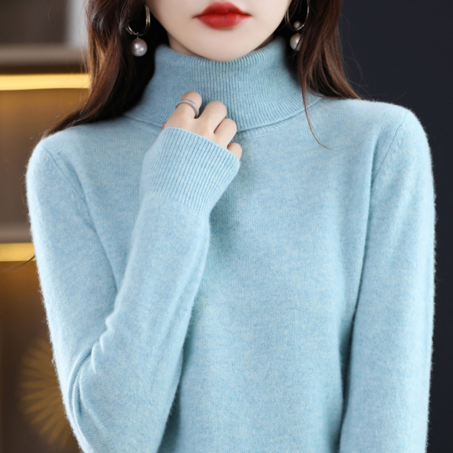 Luxury Women's Cashmere Winter Turtleneck Jumper - Elena