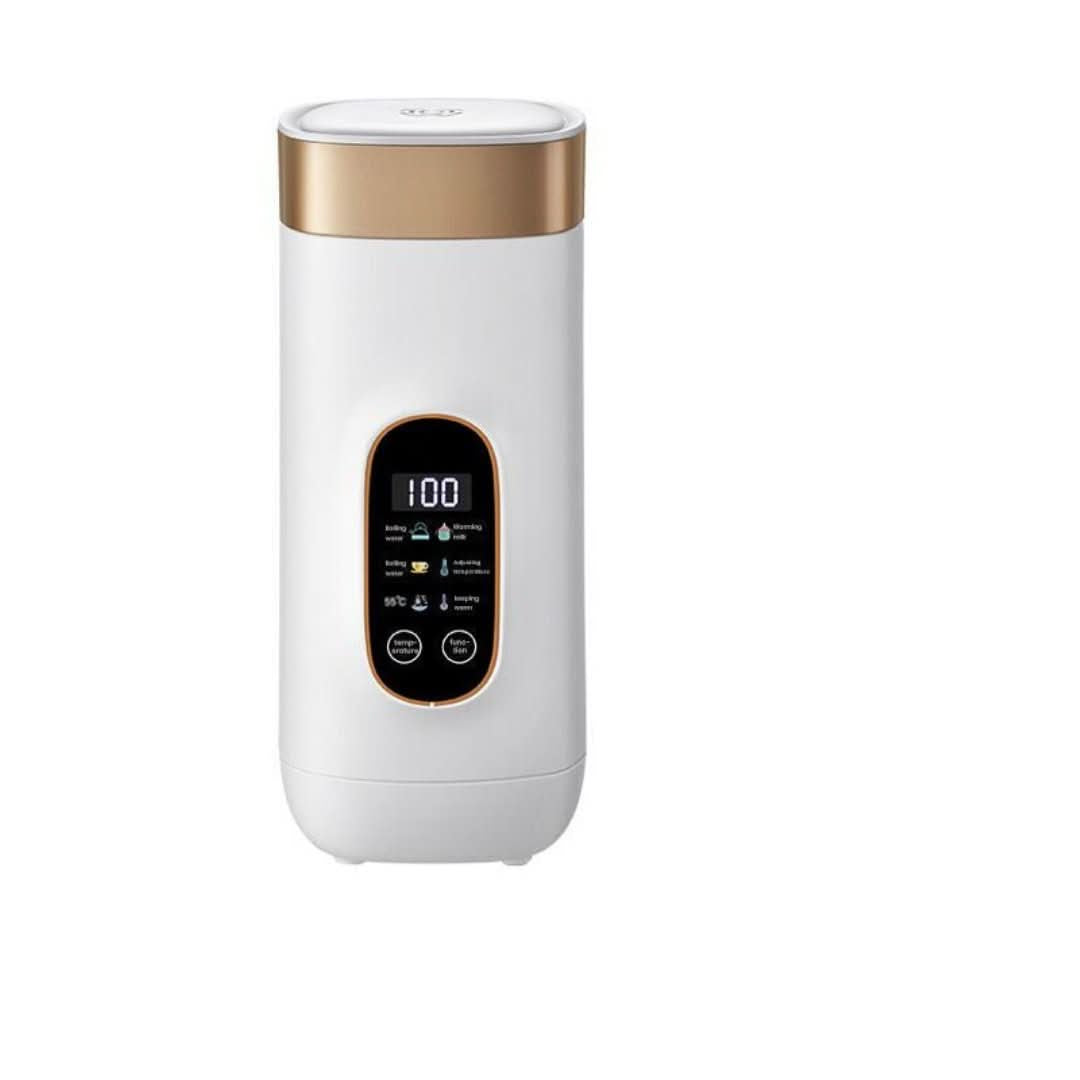 Minimalist Comfort for Hot Drinks on the Go