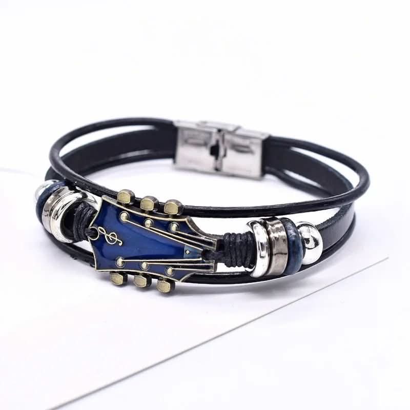 MUSIKSTRUM – Leather Bracelet with Guitar-Inspired Design