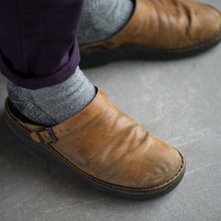 Olvoria | Clogs: Comfort and Style