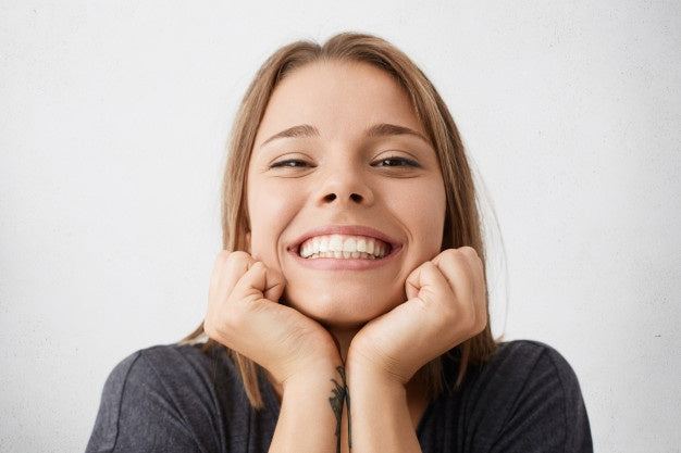 Olvoria | DentAlign Dental Veneers – Natural Fit and Comfort