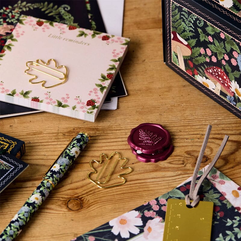 Olvoria | Exclusive Advent Calendar 2026 – Luxurious Stationery & Office Supplies
