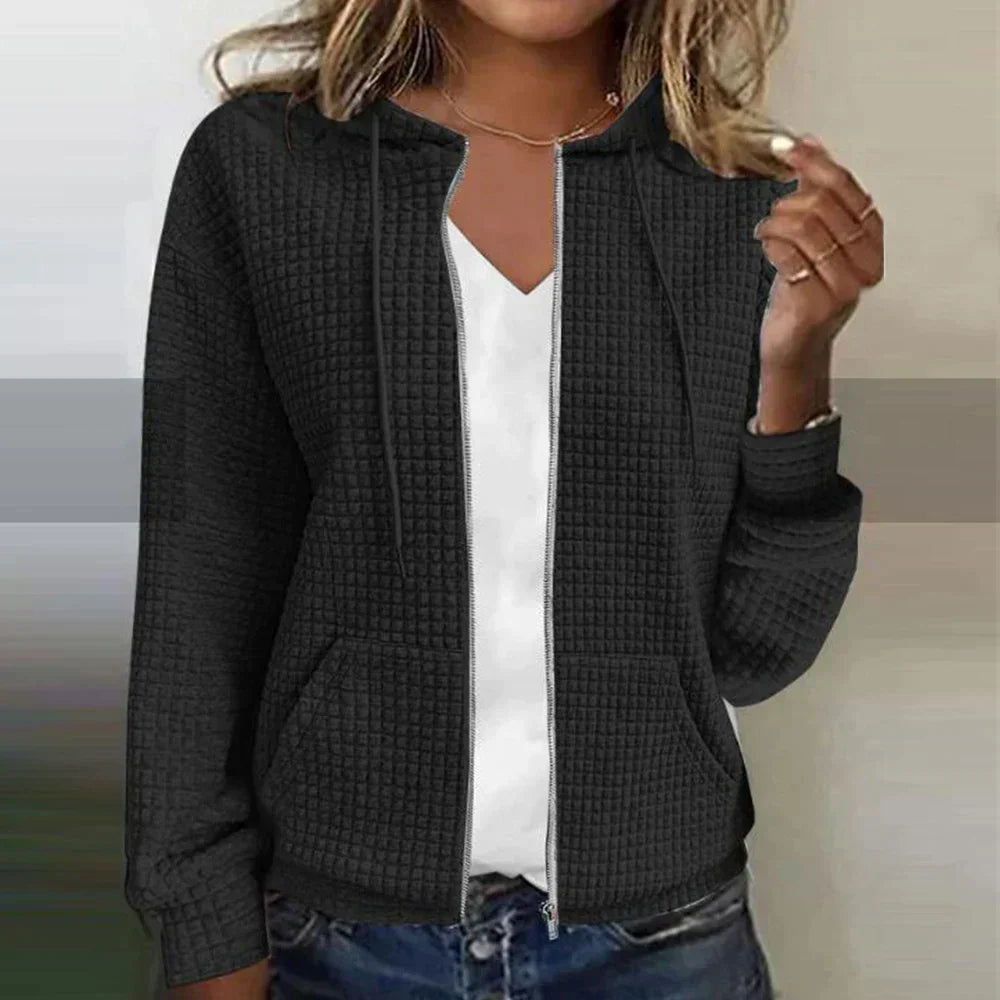 Olvoria | For her checked jacket: Style and comfort combined 2024