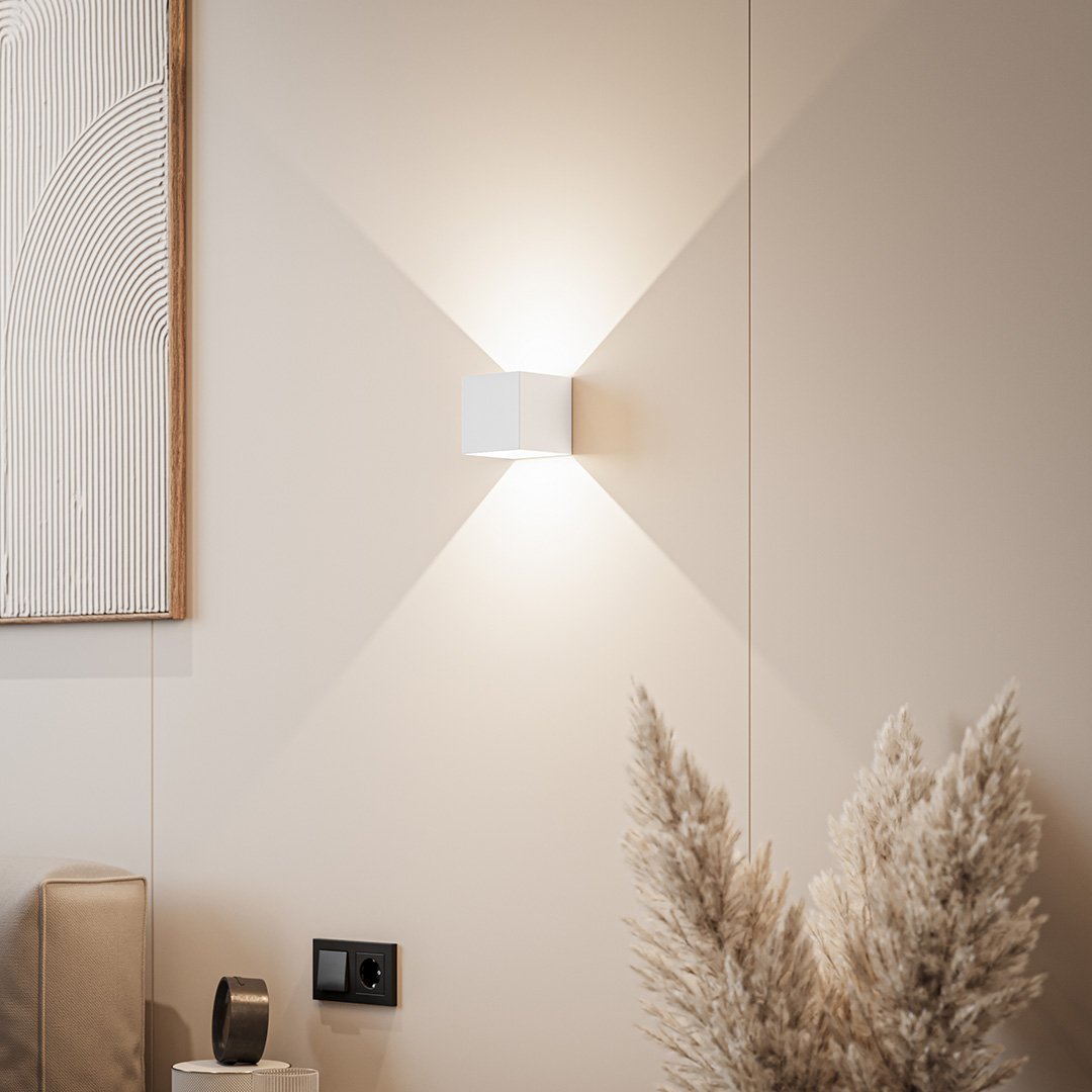 Olvoria | Garduru LED Wall Lamp | Modern, Versatile and Energy Efficient