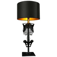 Olvoria | Lámpara de mesa esqueleto gótica | Diseño artístico hecho a mano