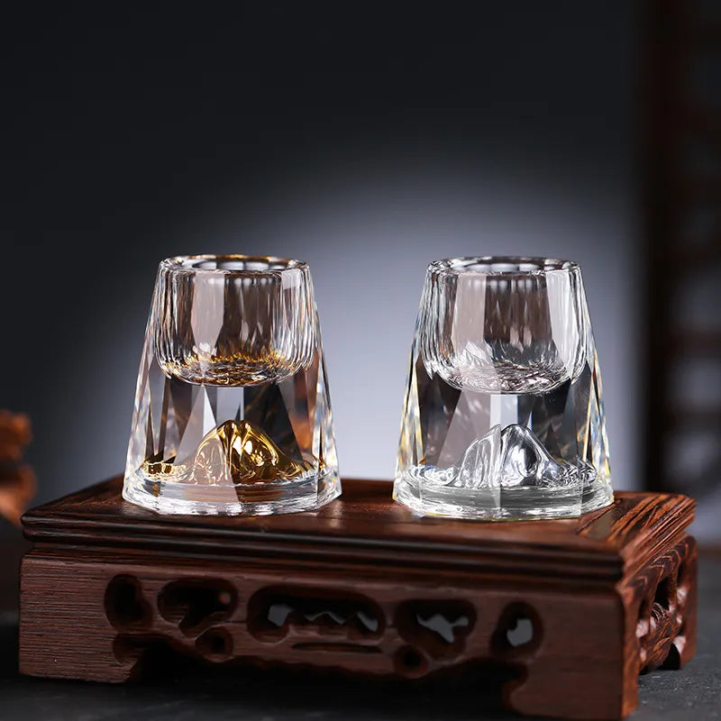 Olvoria | Luxury Crystal Glasses with Gold Flakes – Handmade – Set of 2 – For Whisky & Premium Beverages