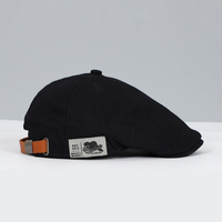 Olvoria | Gorra plana para hombre con correa ajustable