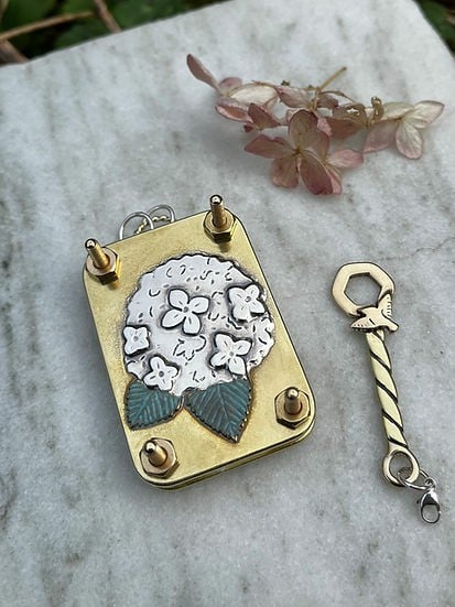 Olvoria | Mini Flower Press | Compact Botanical Keepsake Maker | Portable Craft Tool