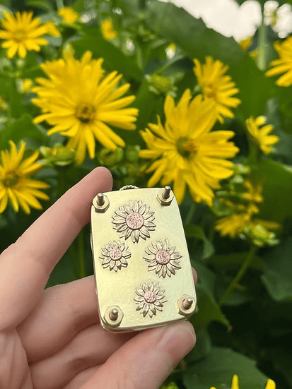 Olvoria | Mini Flower Press | Compact Botanical Keepsake Maker | Portable Craft Tool
