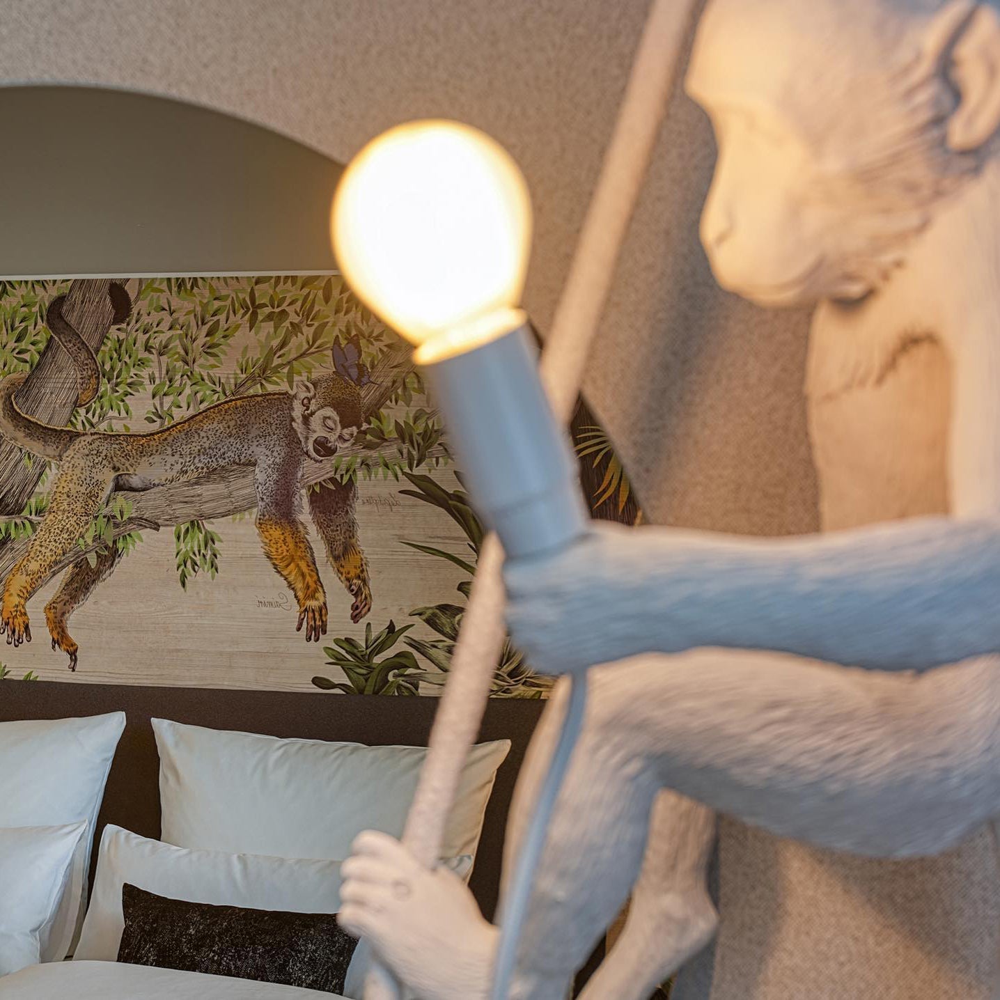 Olvoria | Monkey Pendant Light | Sculptural Design Object