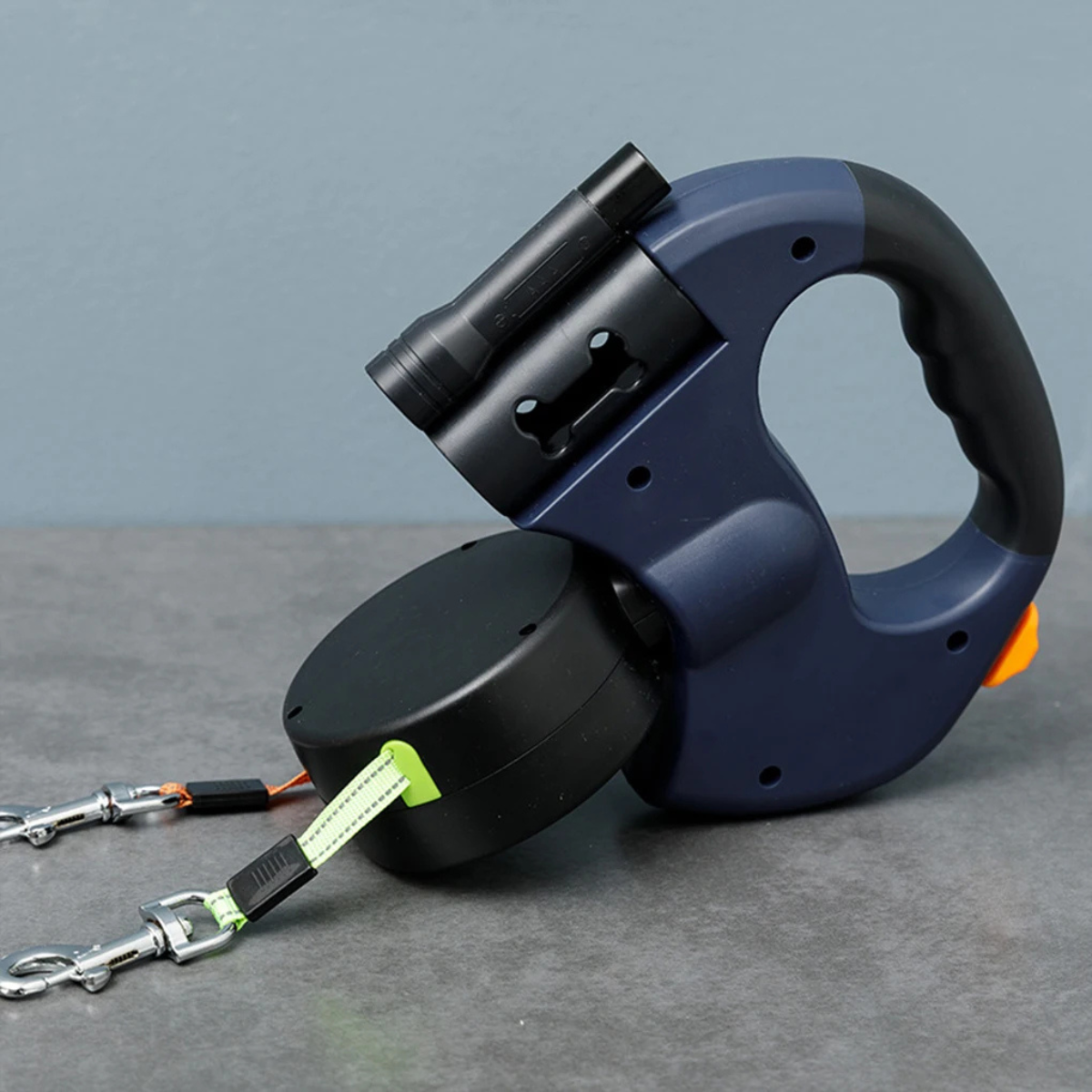 Olvoria | Never Tangle Again – Double Leash for Dogs with LED Light