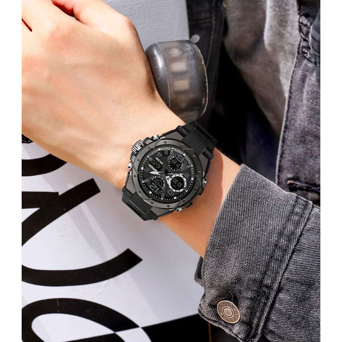 Olvoria | TitanGuard Military Men's Watch – Robust Multifunctional Analog & Digital Watch