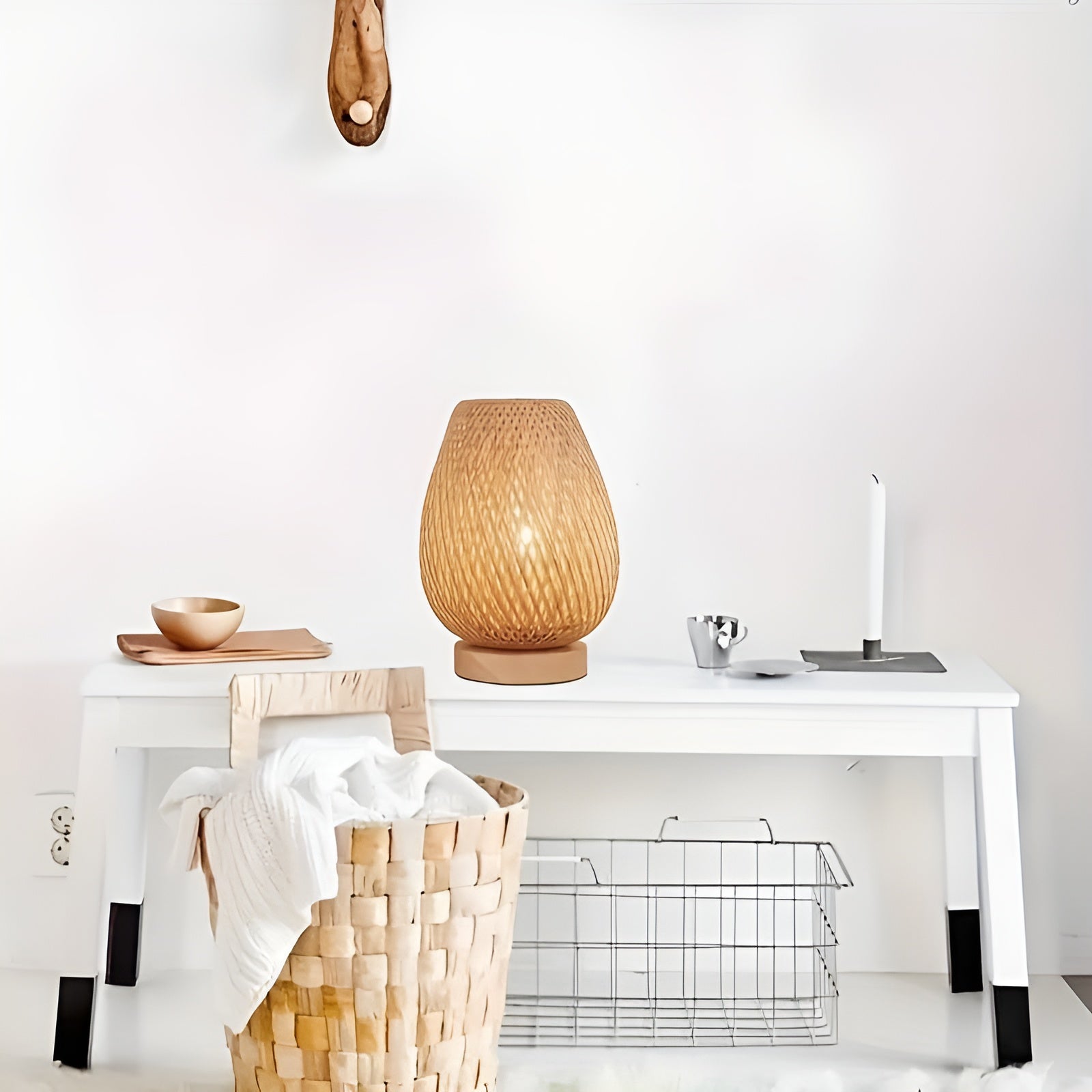Olvoria | USB Desk Lamp with Woven Design
