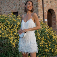 Olvoria | Mini robe ornée de plumes pour femme