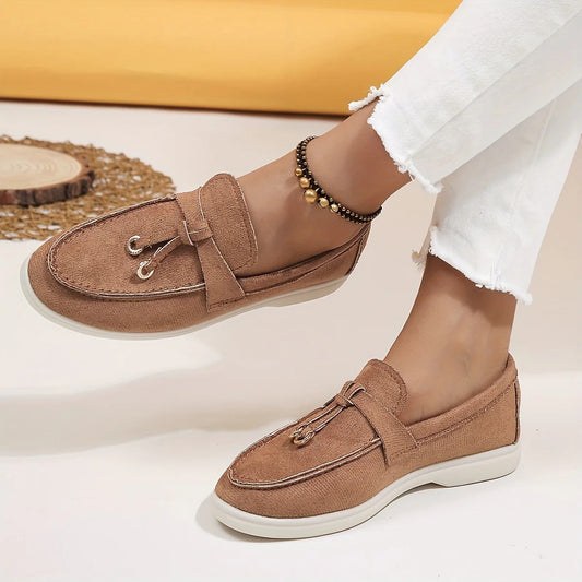 Olvoria | Women's Tassel Detail Loafers