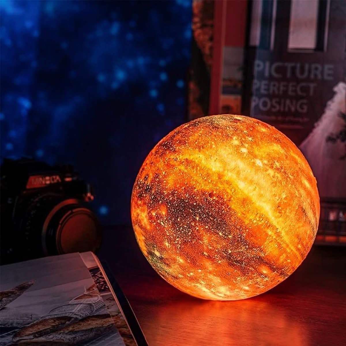 ORBITGLOW – Gentle, controllable moonlight in vibrant colors