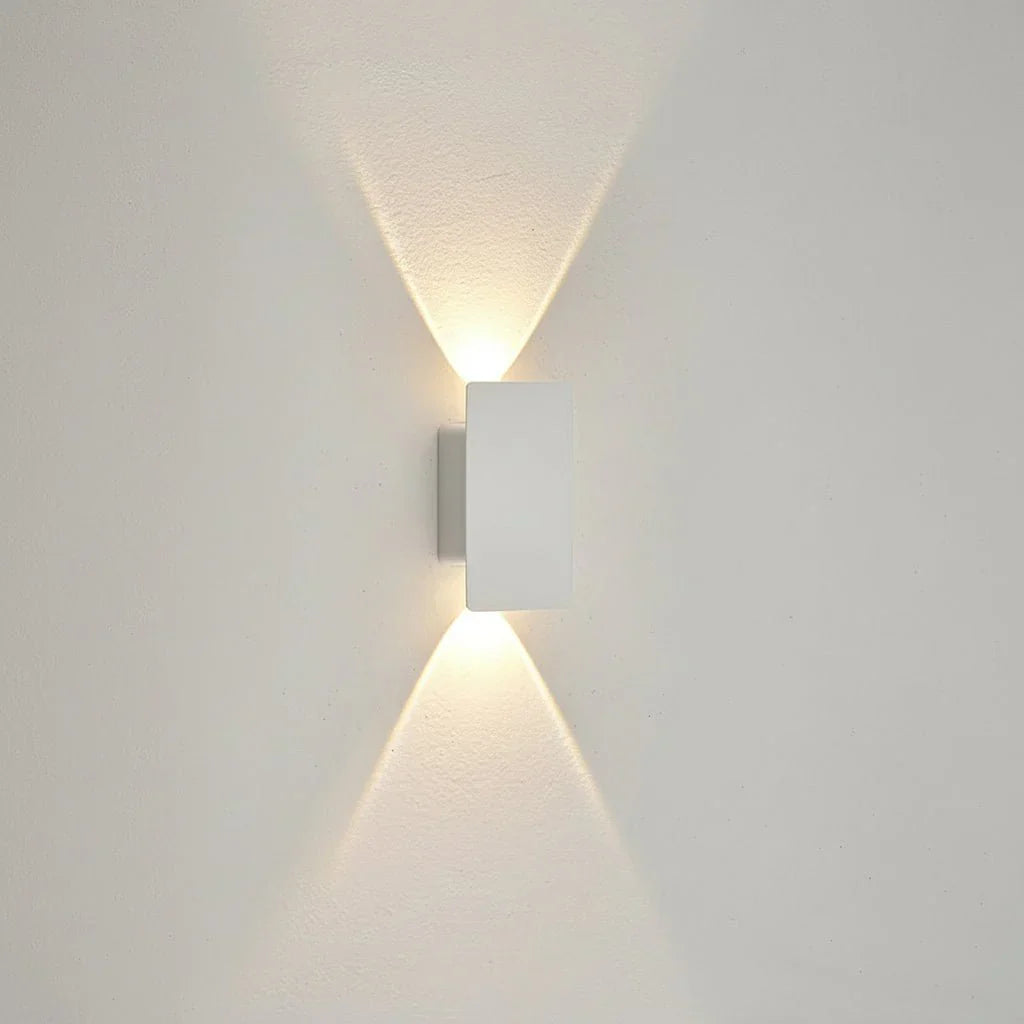 OUTGLOW – Waterproof LED Aluminum Wall Light for Indoor & Outdoor