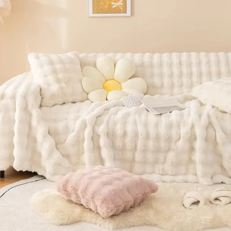 Plush Throw for a Cozy Interior