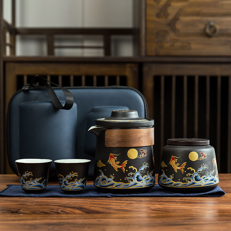 Portable Tea Ceremony in a Compact Form