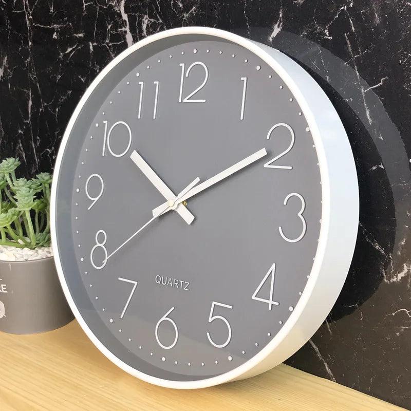 SMOOTHTIME – 12-inch silent, non-ticking wall clock for modern decor