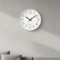 SMOOTHTIME – 12-palcové tiché, netikajúce nástenné hodiny pre moderný dekor